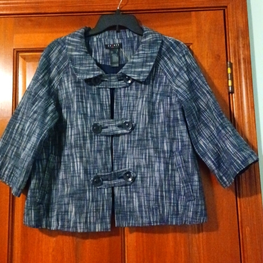 Axcess Fabulously chic blazer style Jacket, L, like new
